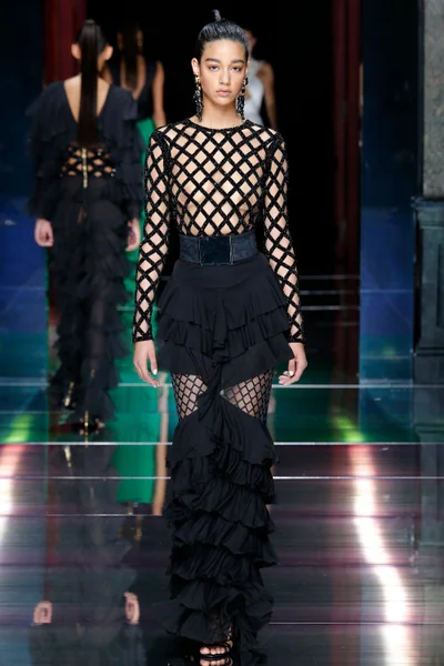 Look 54